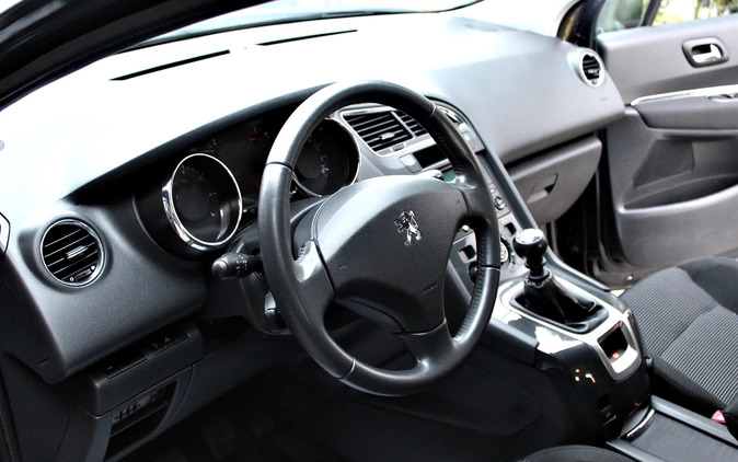 Peugeot 5008 cena 25900 przebieg: 131964, rok produkcji 2010 z Żarów małe 211